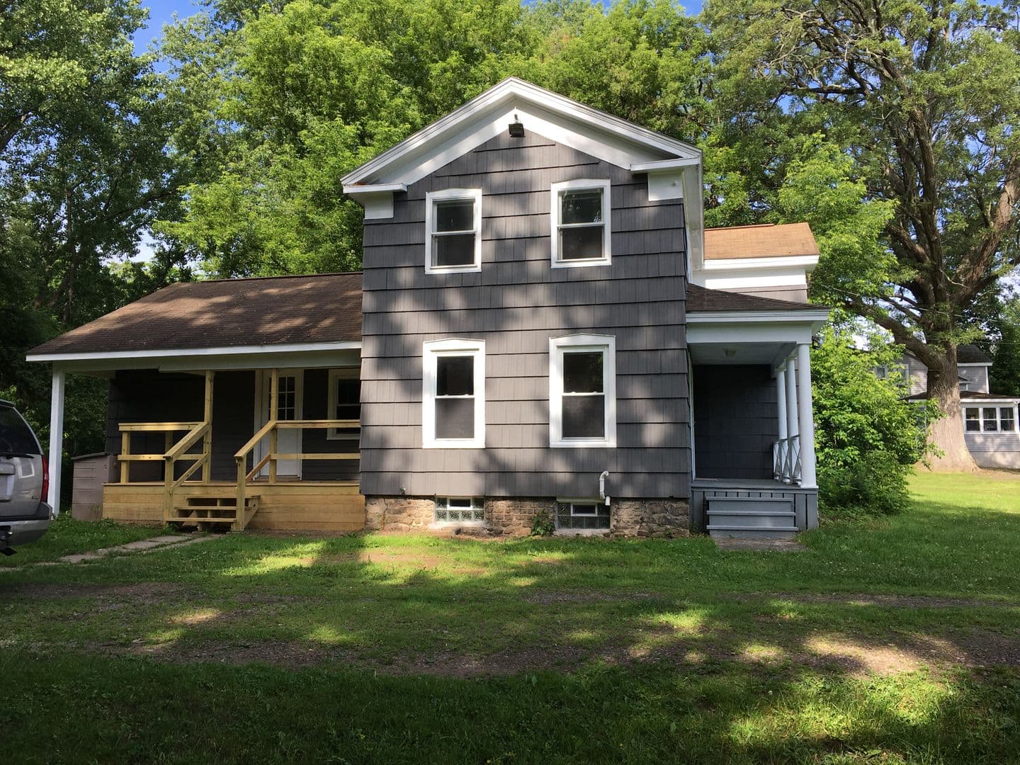 Brewerton House: 5418 Mud Mill Rd