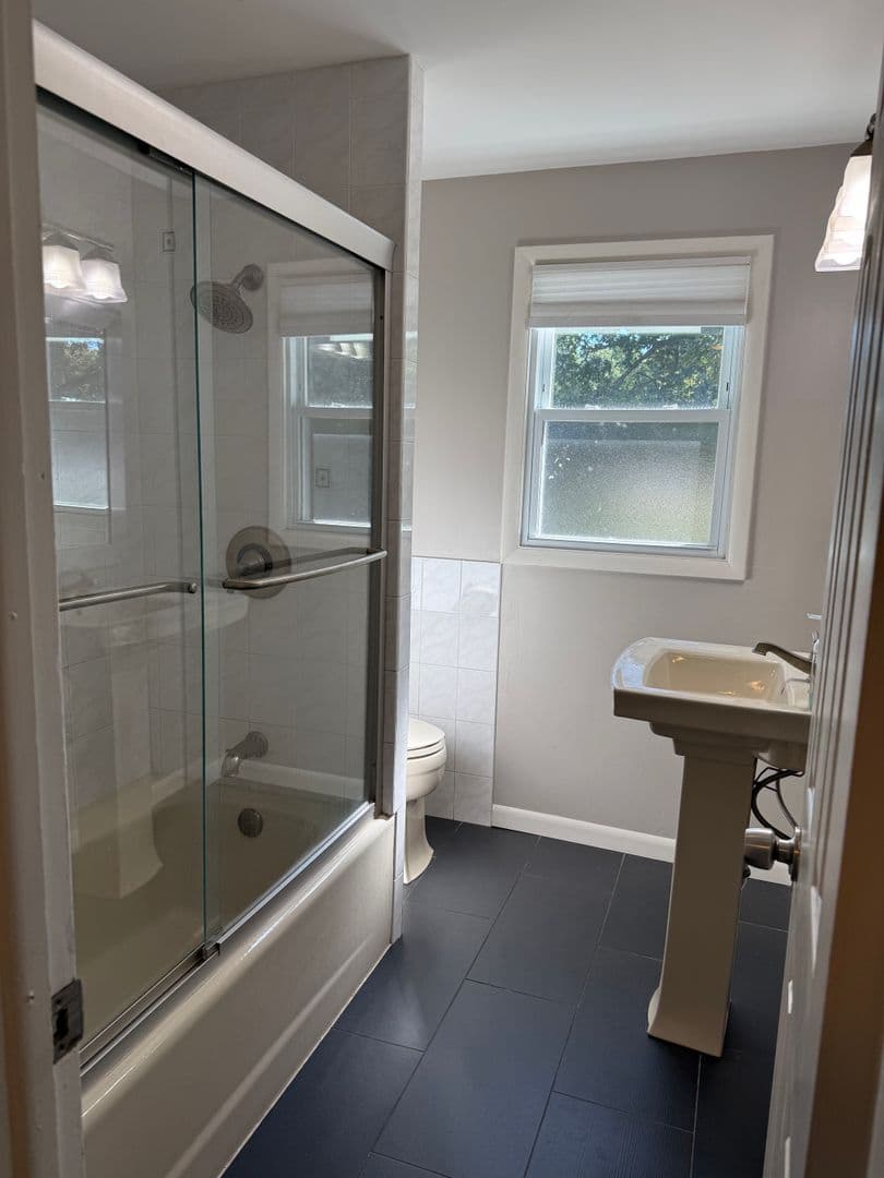 Liverpool House: 113 Jewell Drive