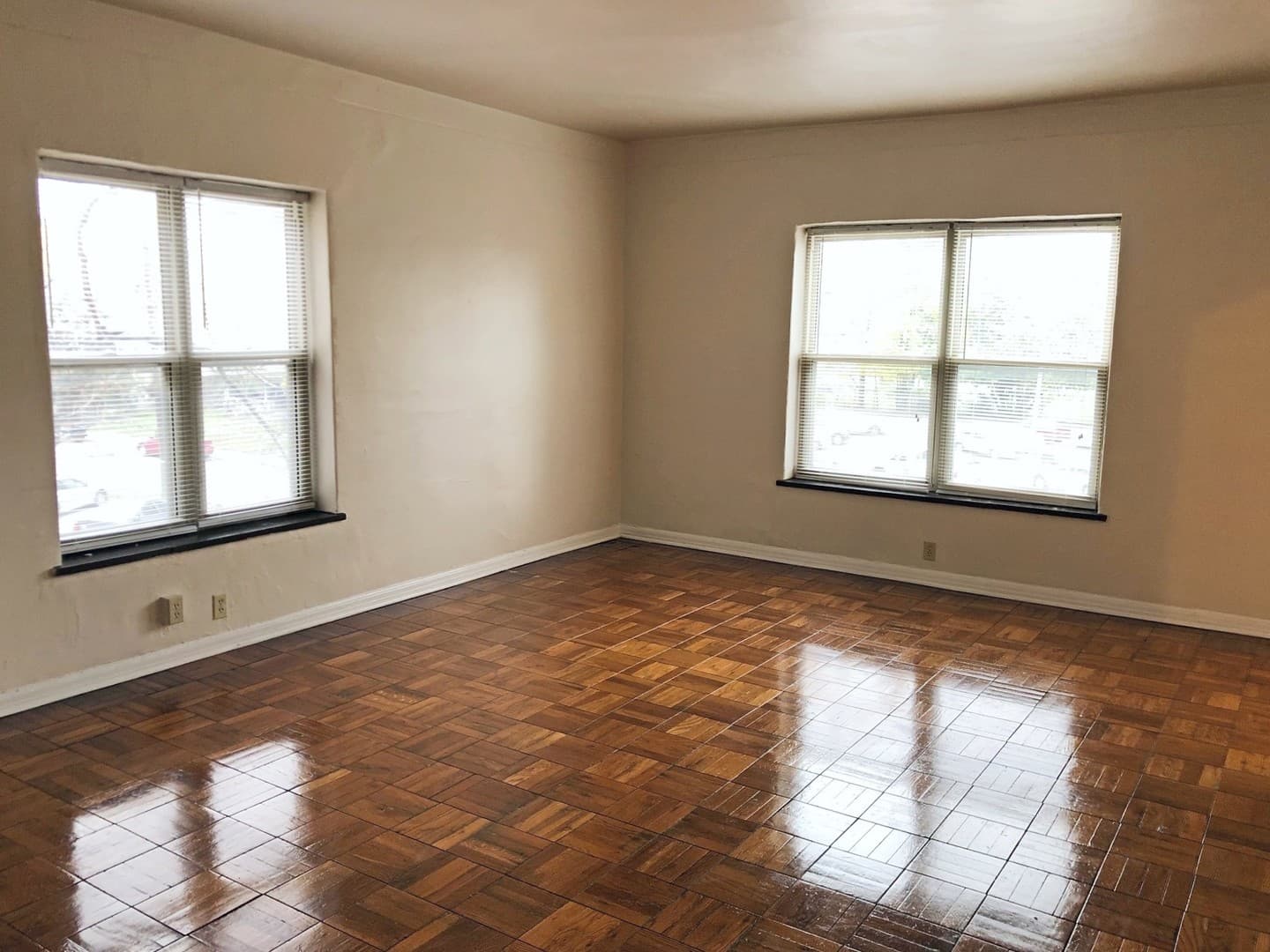 INDIANAPOLIS Apartment: 3720 N. MERIDIAN STREET, BAUER