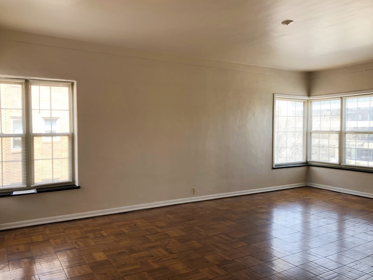 INDIANAPOLIS Apartment: 3720 N. MERIDIAN STREET, BAUER