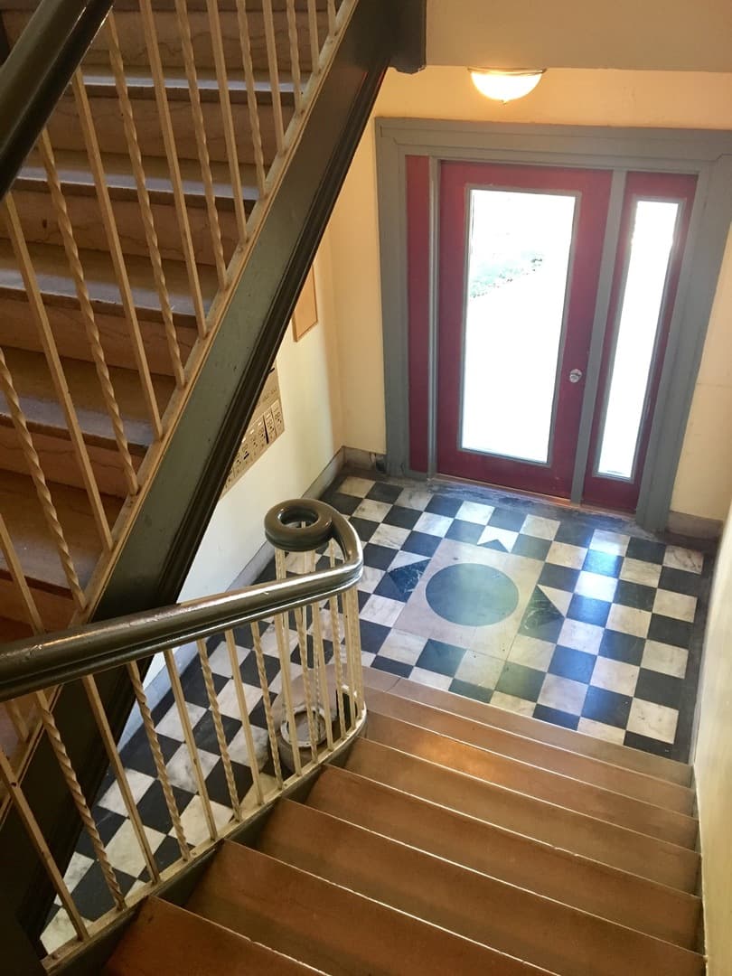INDIANAPOLIS Apartment: 3726 N MERIDIAN STREET