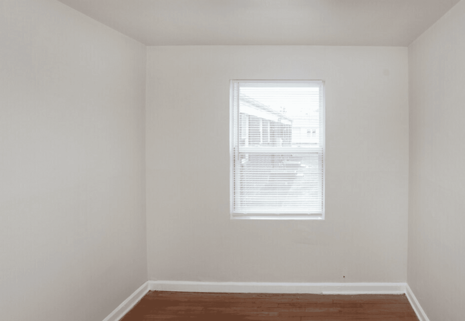 INDIANAPOLIS Apartment: 2471 S DAWSON STREET