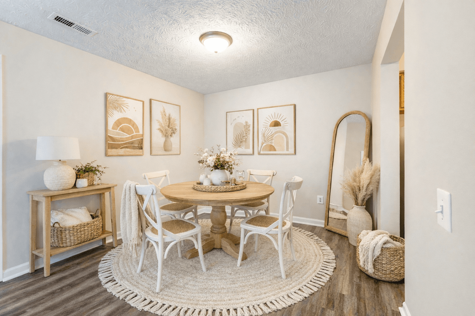 MARTINSVILLE Apartment: 388 COUNTRY VIEW COURT