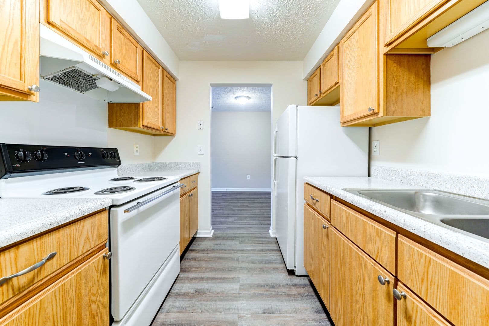 MARTINSVILLE Apartment: 388 COUNTRY VIEW COURT