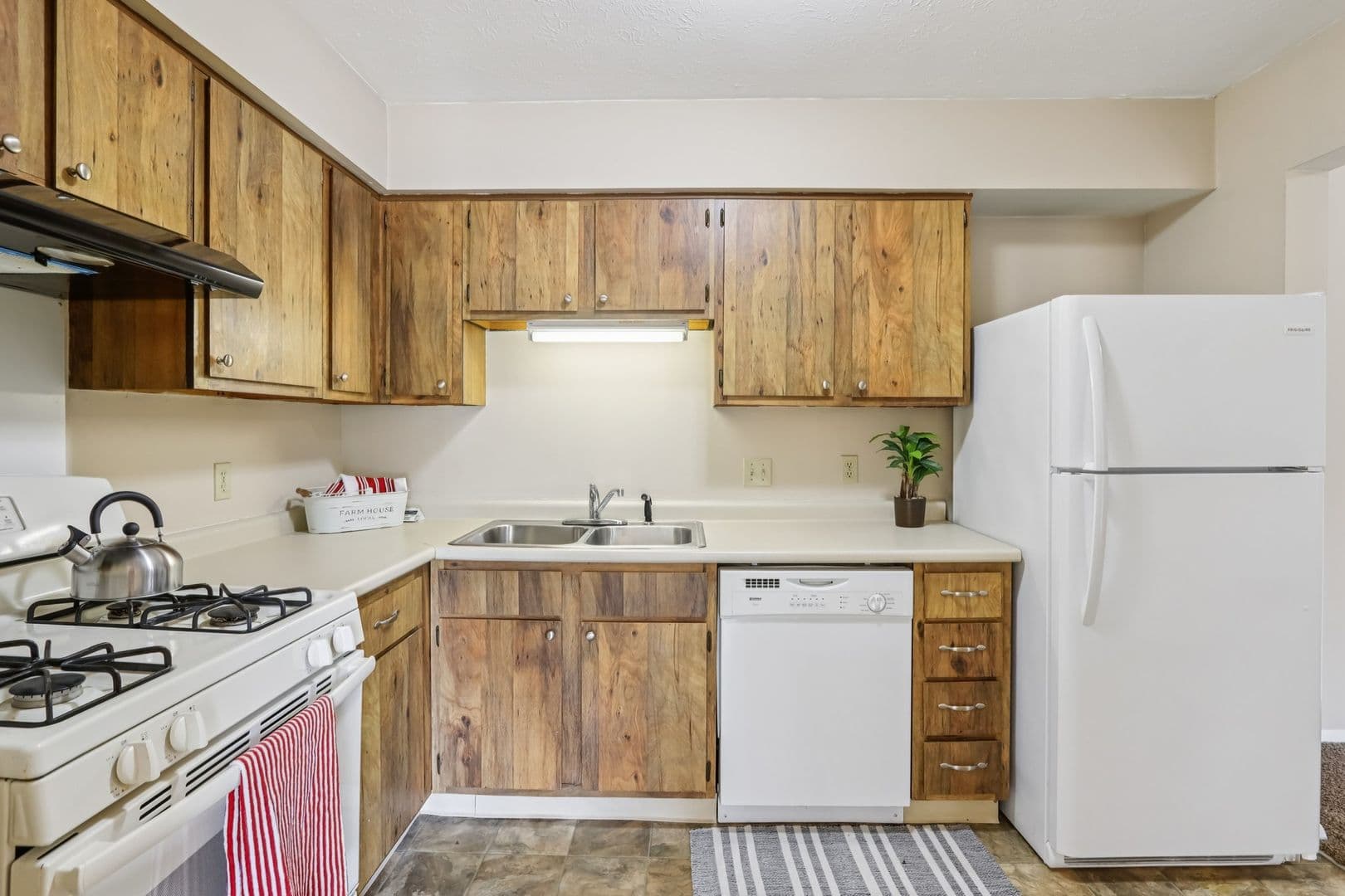 KOKOMO Apartment: 3030 MATTHEW DRIVE