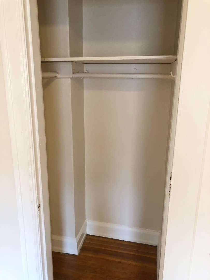 INDIANAPOLIS Apartment: 3726 N MERIDIAN STREET
