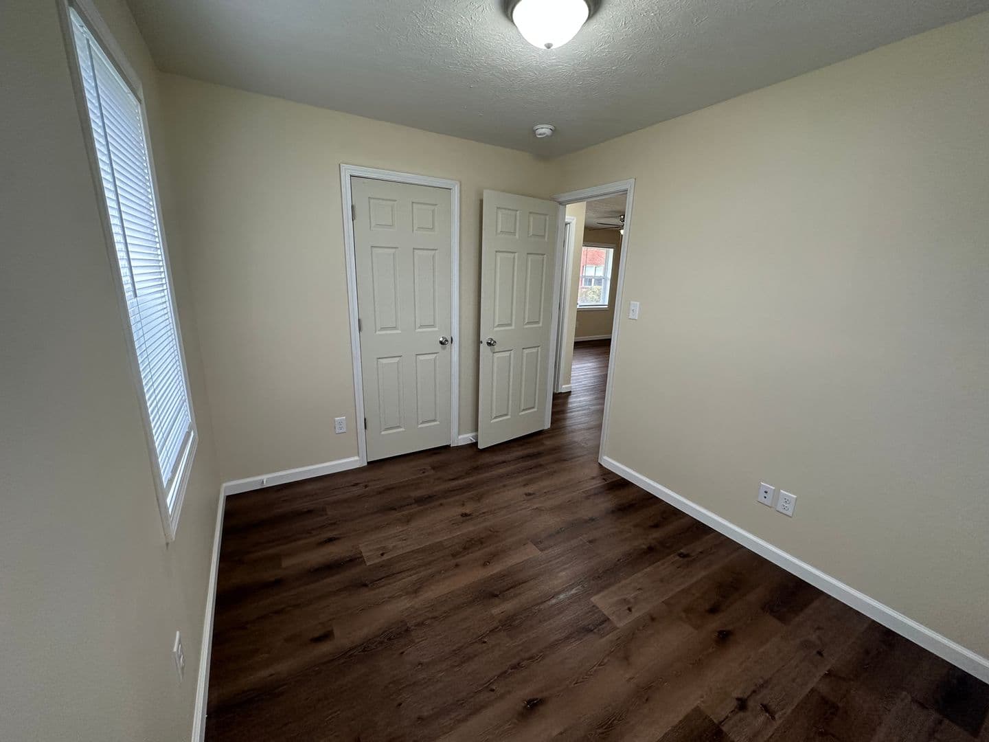 INDIANAPOLIS Apartment: 2471 S DAWSON STREET