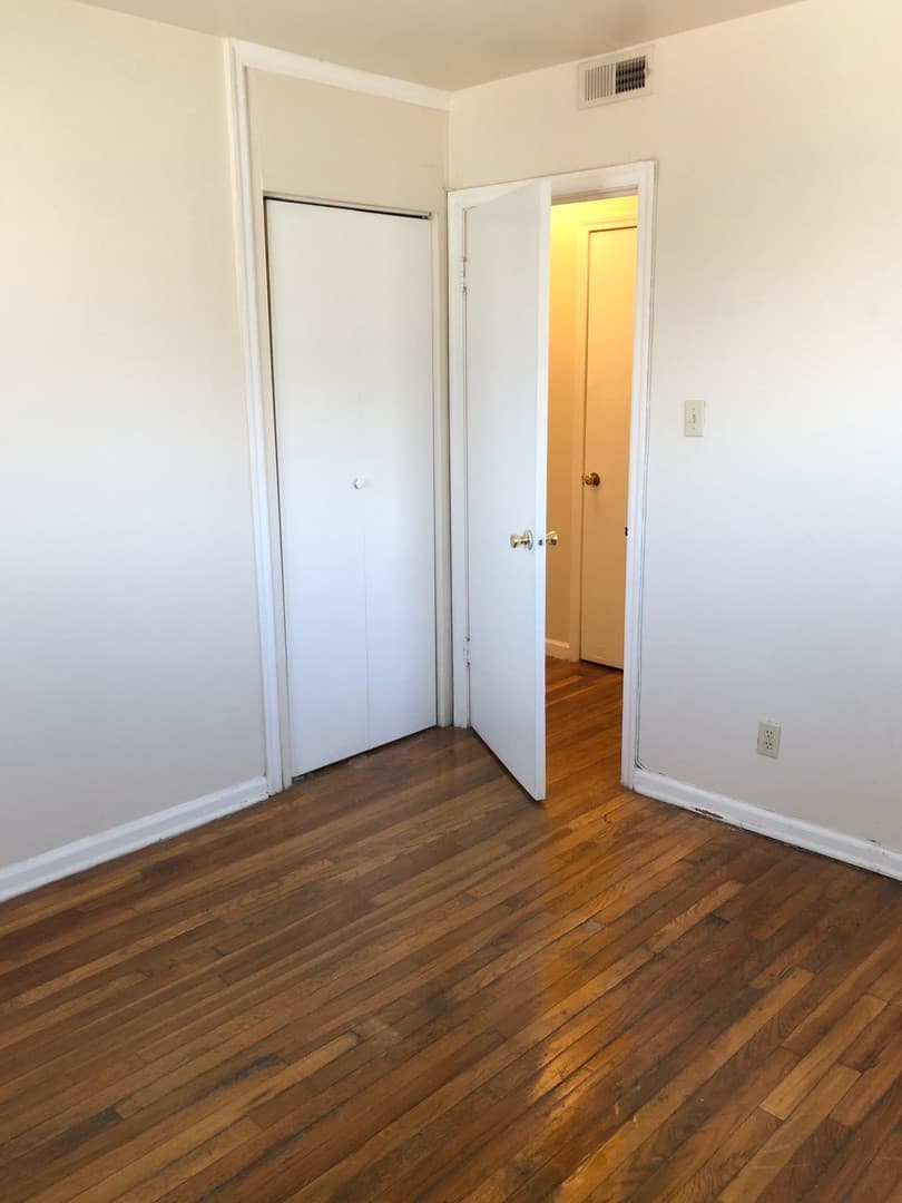 INDIANAPOLIS Apartment: 3671 N PENNSYLVANIA STREET
