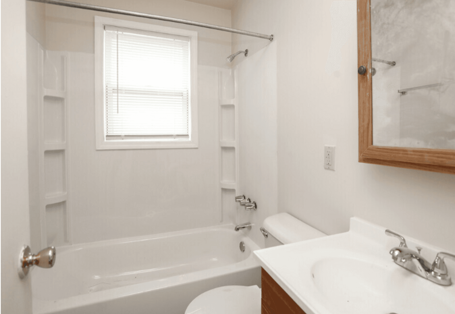 INDIANAPOLIS Apartment: 2471 S DAWSON STREET