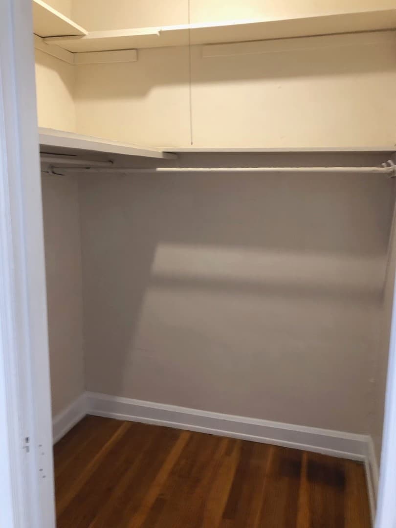 INDIANAPOLIS Apartment: 3726 N MERIDIAN STREET