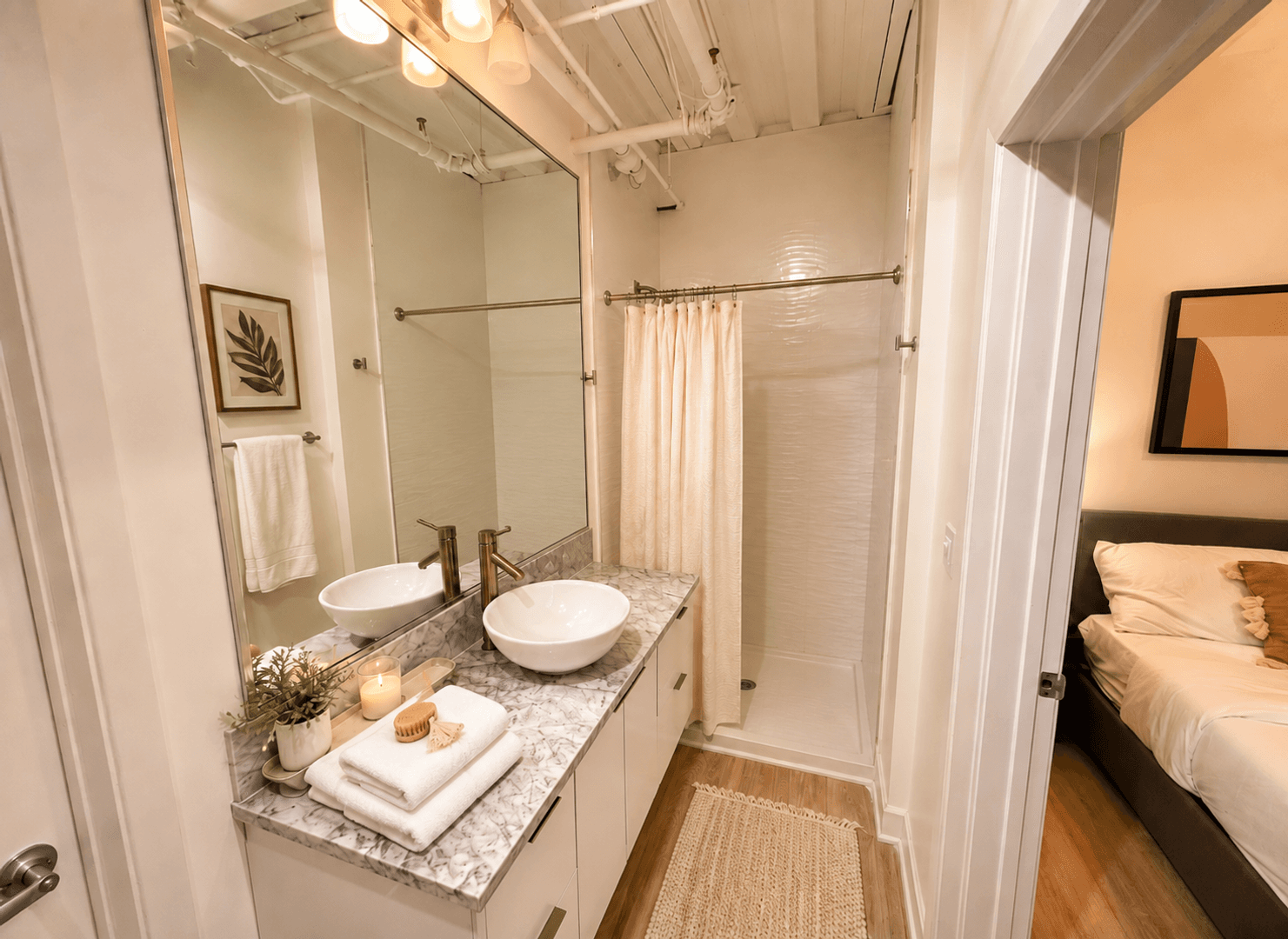 Los Angeles Apartment: 125 West 4th St