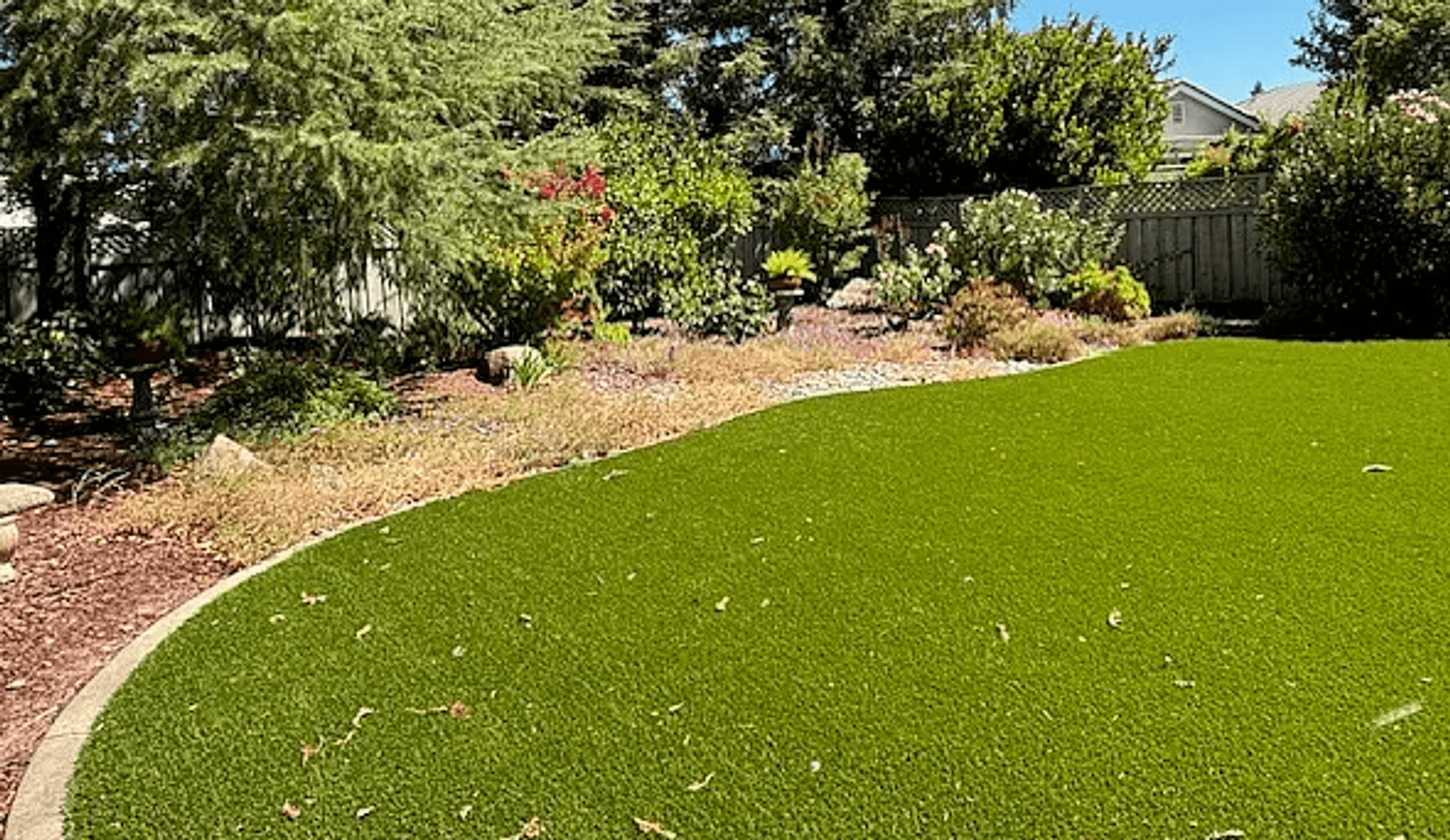 Roseville House: 272 Snowy River Court