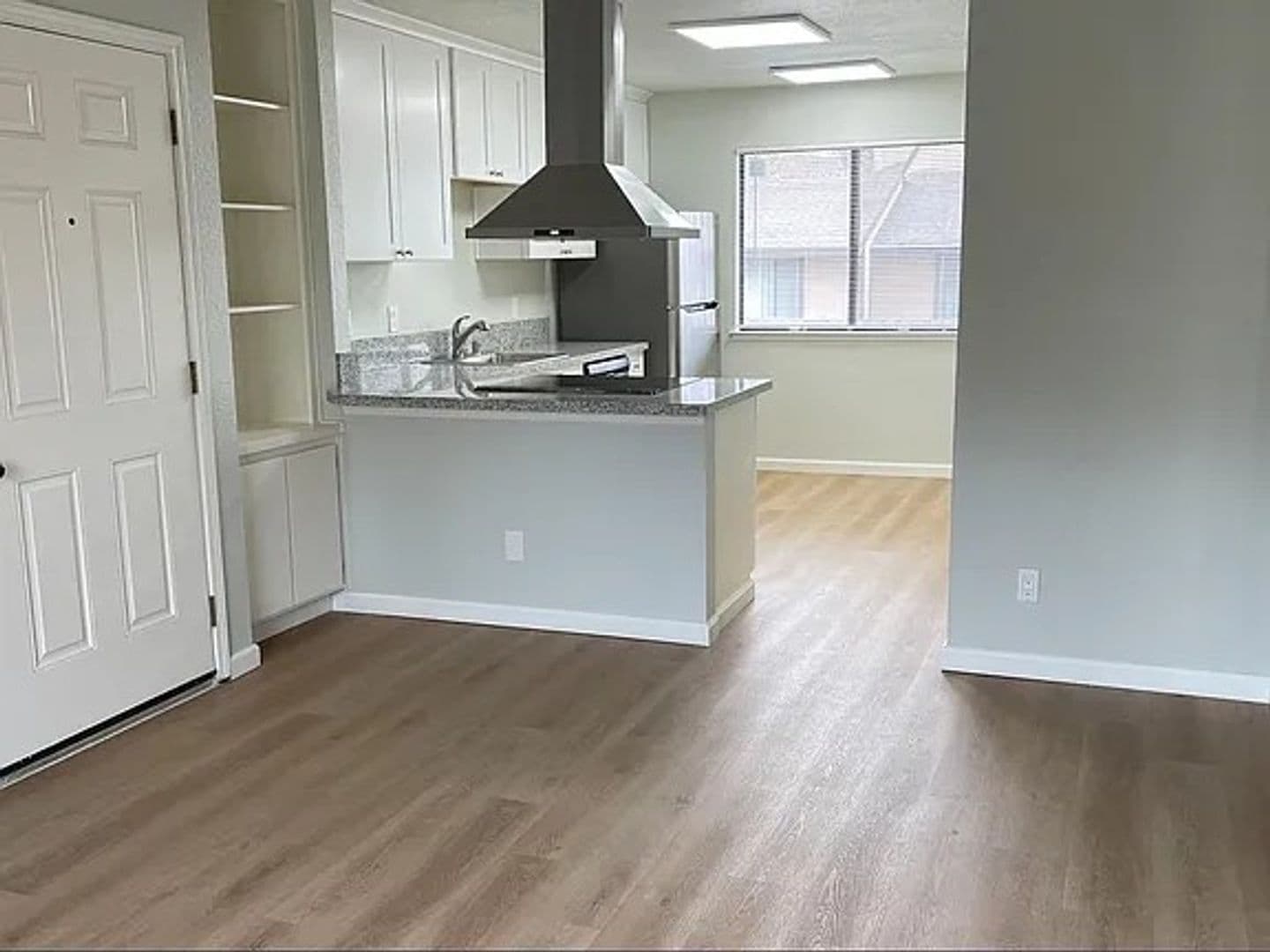 Sacramento Apartment: 4835 Orange Grove Avenue