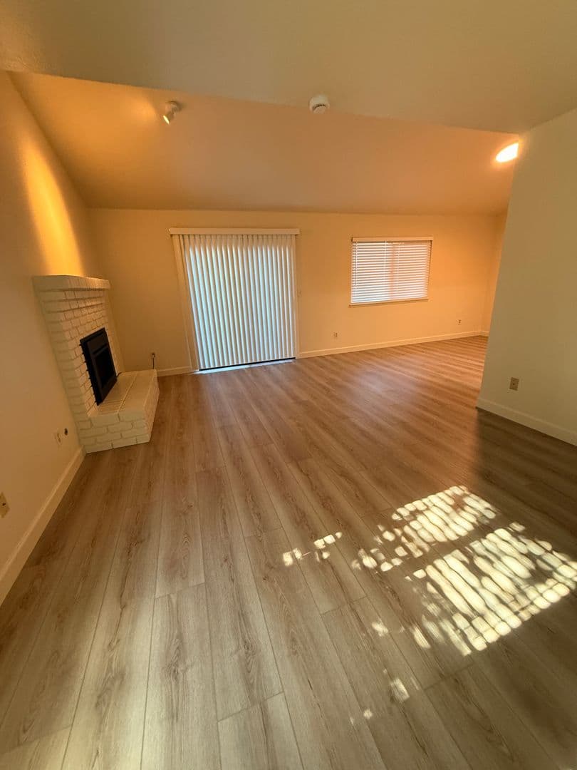 Manteca House: 1396 Aksland Drive #A