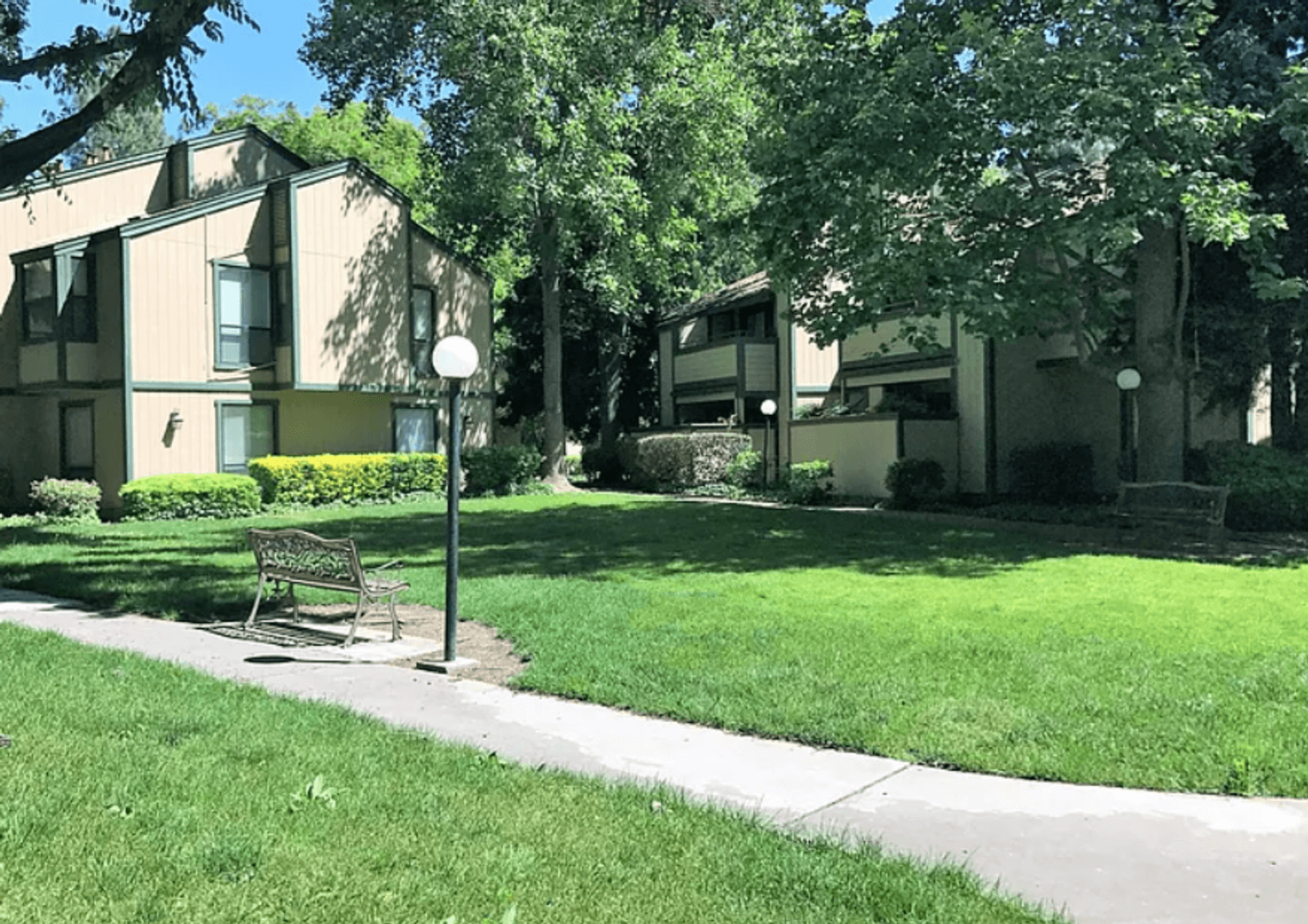 Sacramento House: 100 Del Verde Circle unit 3