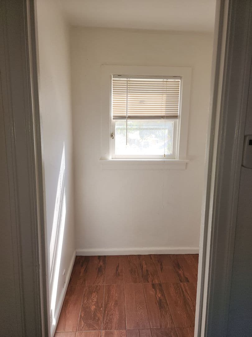 Modesto Apartment: 508 Lottie Ave
