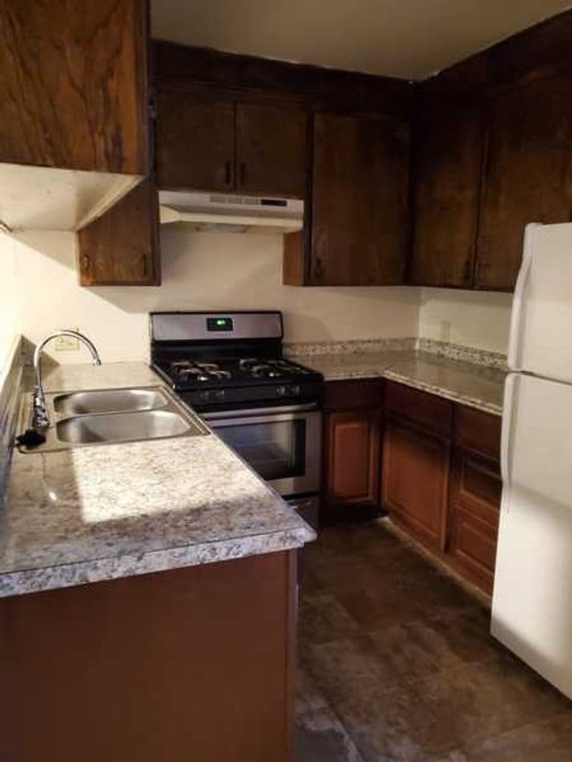 Modesto Apartment: 1301-1309 Ensenada Drive