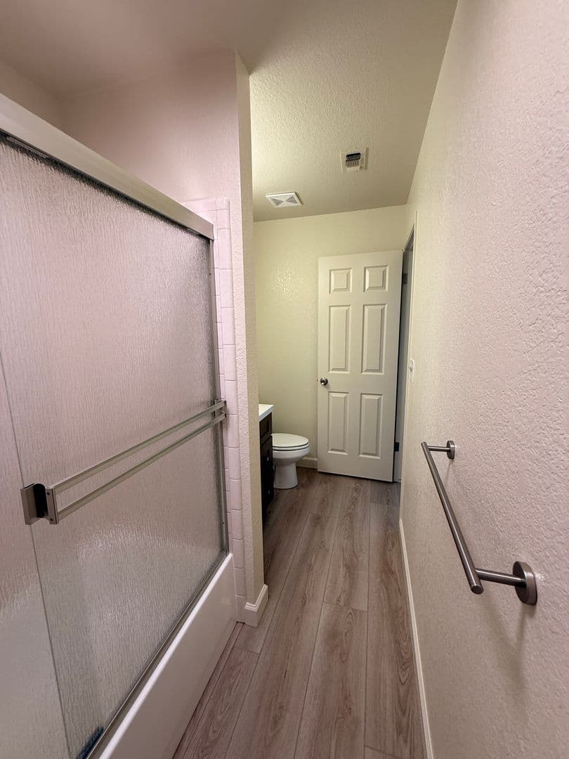 Manteca House: 1396 Aksland Drive #A