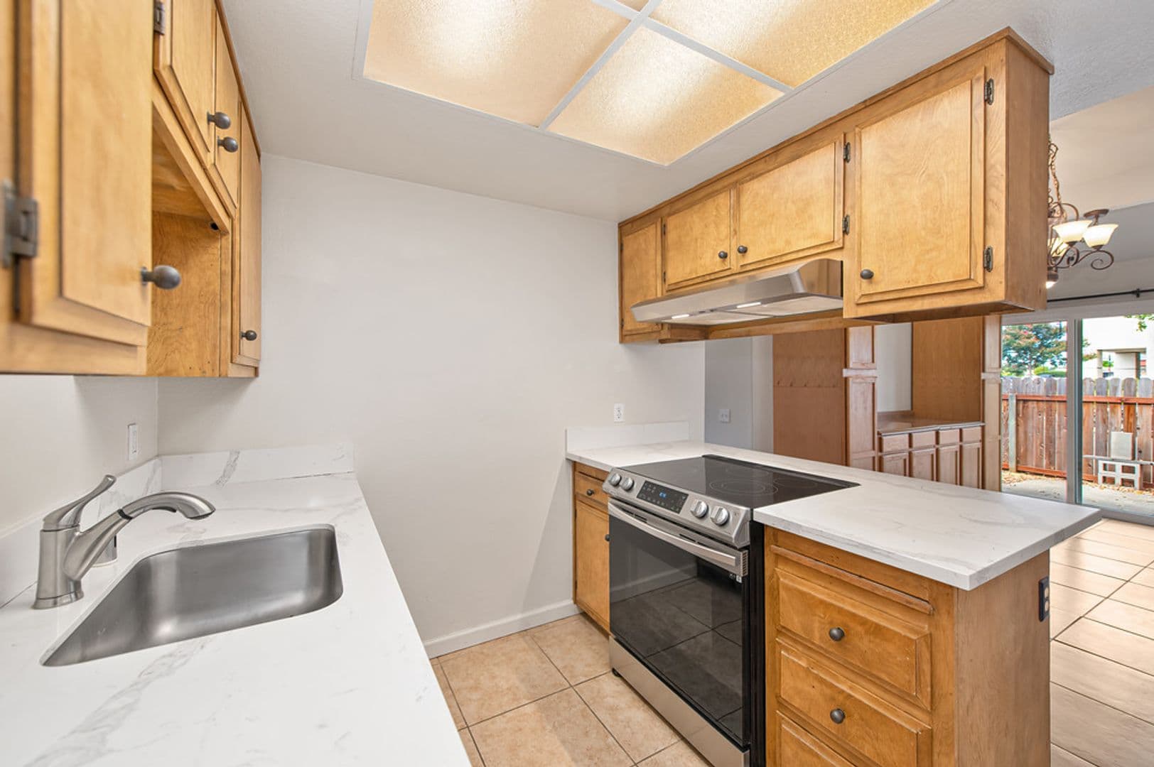 Orangevale Apartment: 9685-9687 Lake Natoma Drive