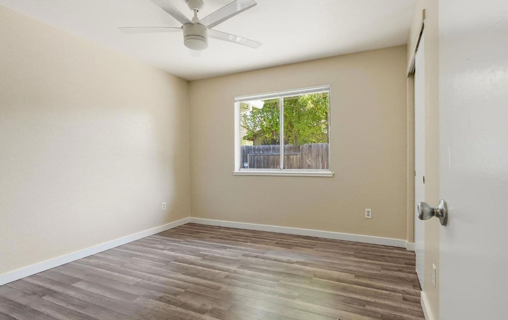 West Sacramento Multiplex: 1628 Citrus Street, Unit 2