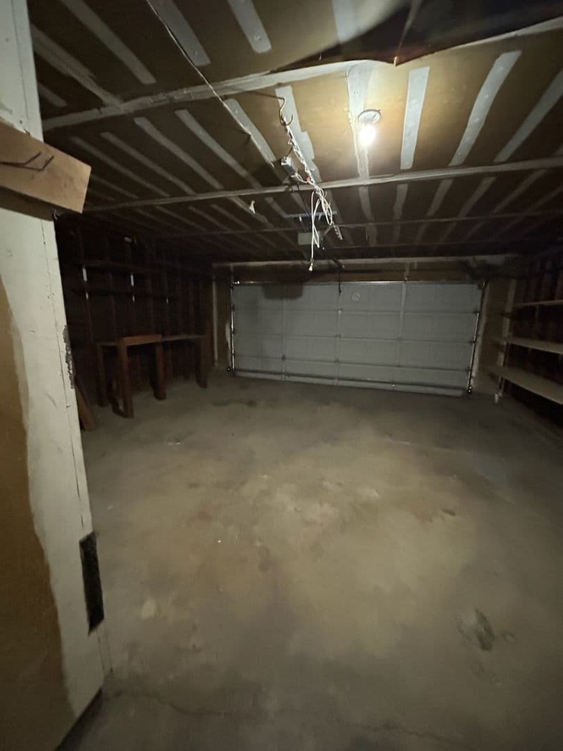 Modesto House: 1001 Whitemarsh Way