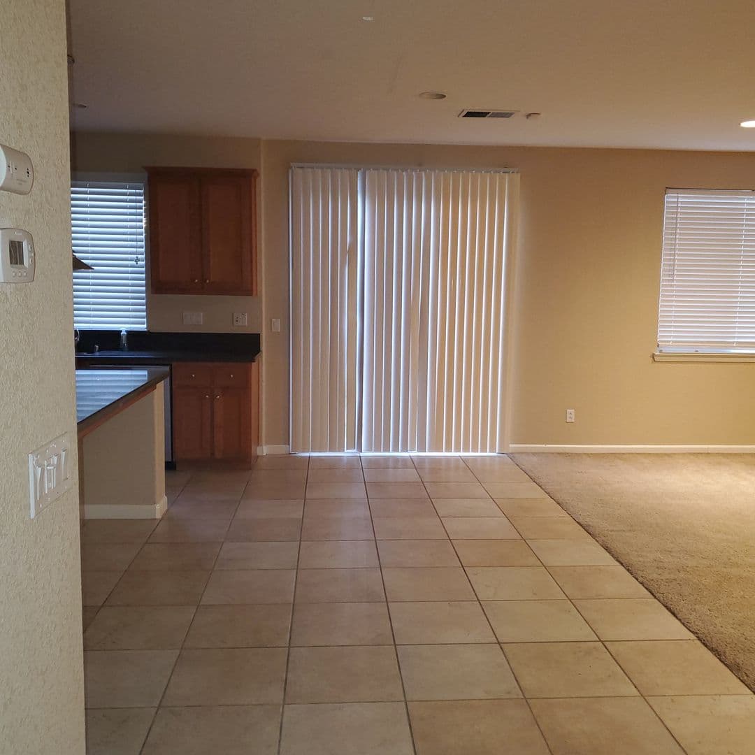 Modesto House: 2988 Essie Place