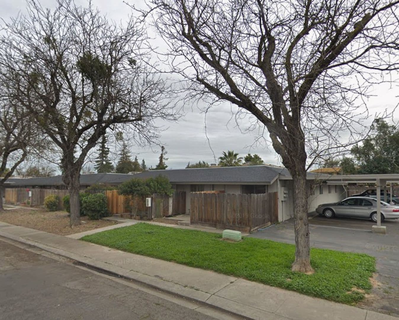 modesto Apartment: 208 Kingston Lane