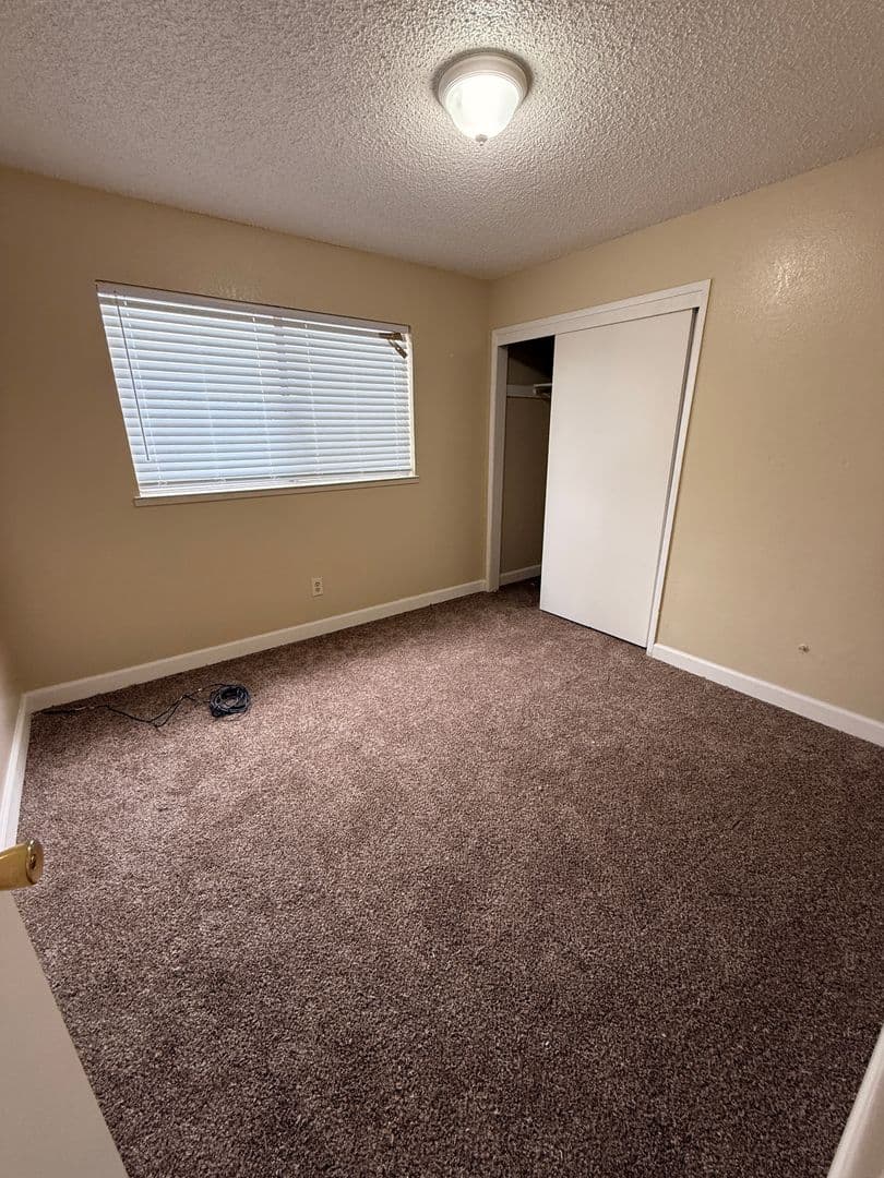 Modesto House: 1001 Whitemarsh Way
