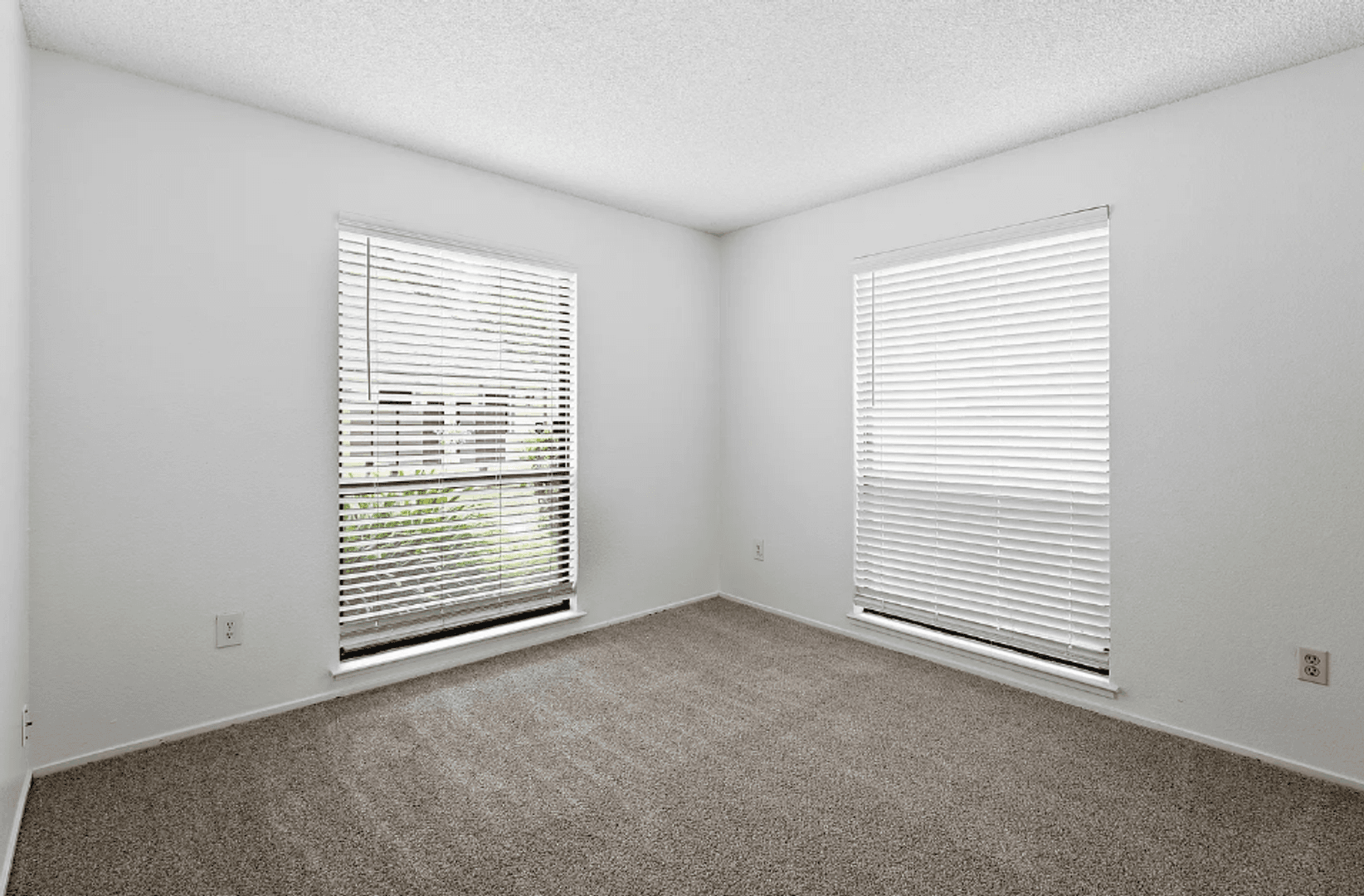 Sacramento House: 100 Del Verde Circle unit 3