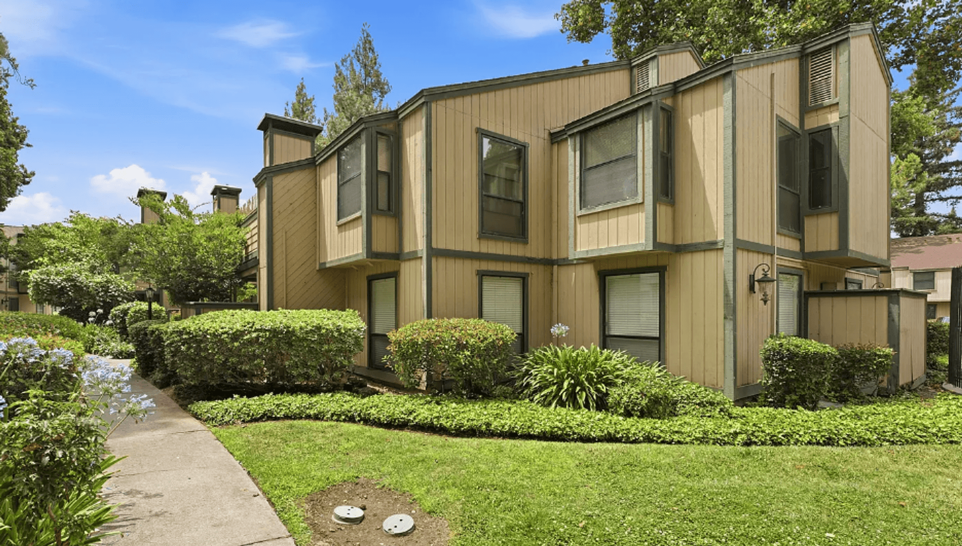 Sacramento House: 100 Del Verde Circle unit 3