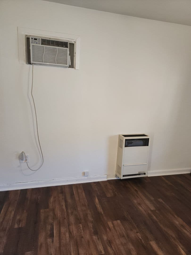 Modesto Apartment: 508 Lottie Ave