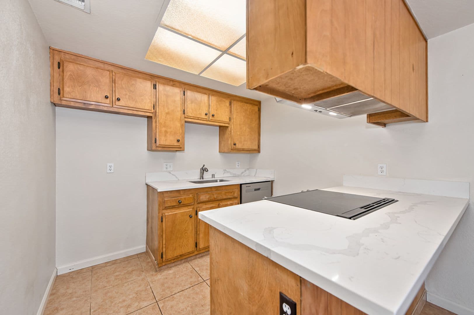 Orangevale Apartment: 9685-9687 Lake Natoma Drive