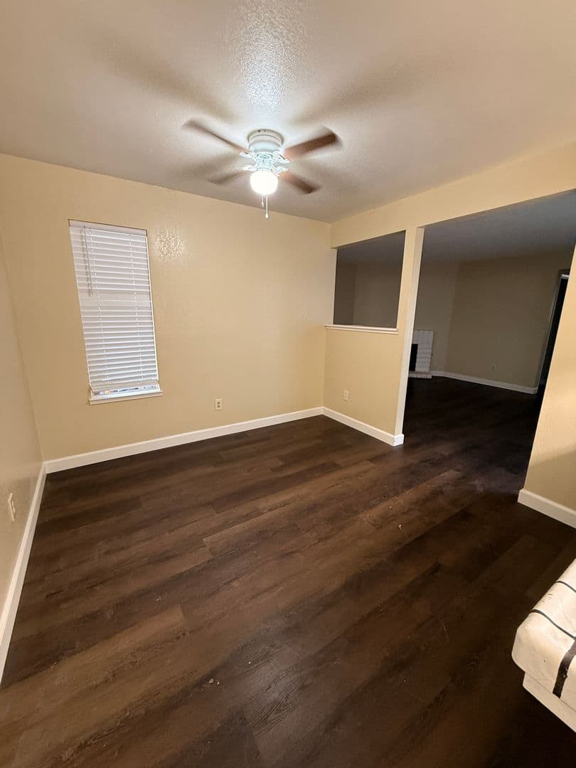 Modesto House: 1001 Whitemarsh Way