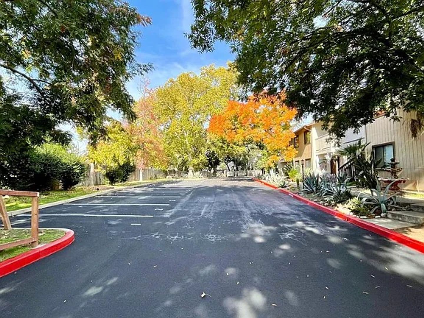 Sacramento Apartment: 4835 Orange Grove Avenue