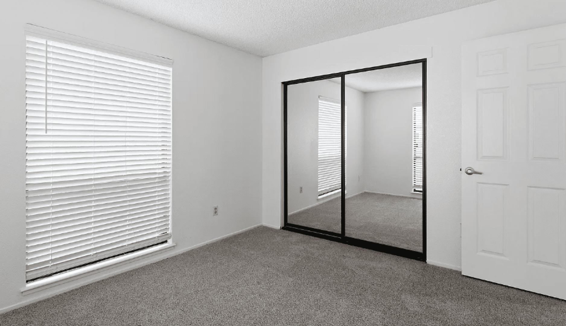 Sacramento House: 100 Del Verde Circle unit 3