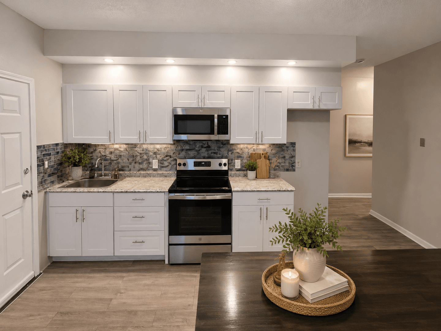 Hartford Apartment: 43-45 Franklin Avenue