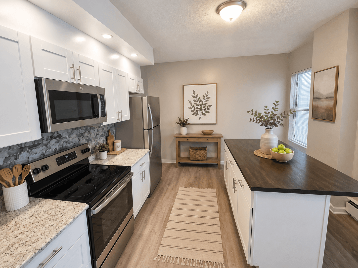 Hartford Apartment: 43-45 Franklin Avenue