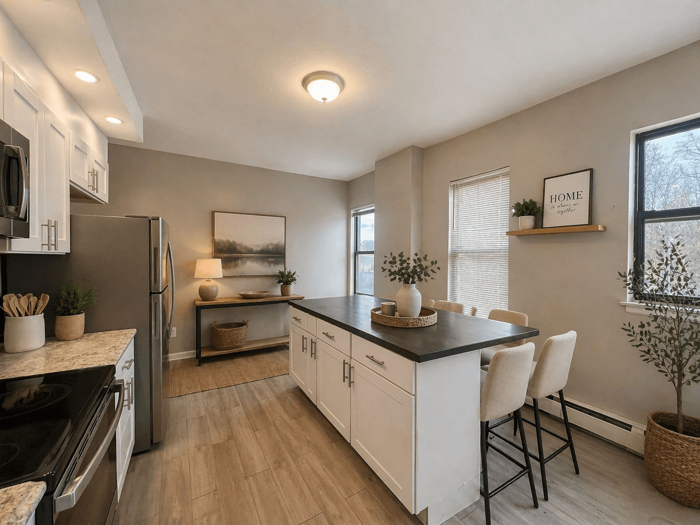 Hartford Apartment: 43-45 Franklin Avenue
