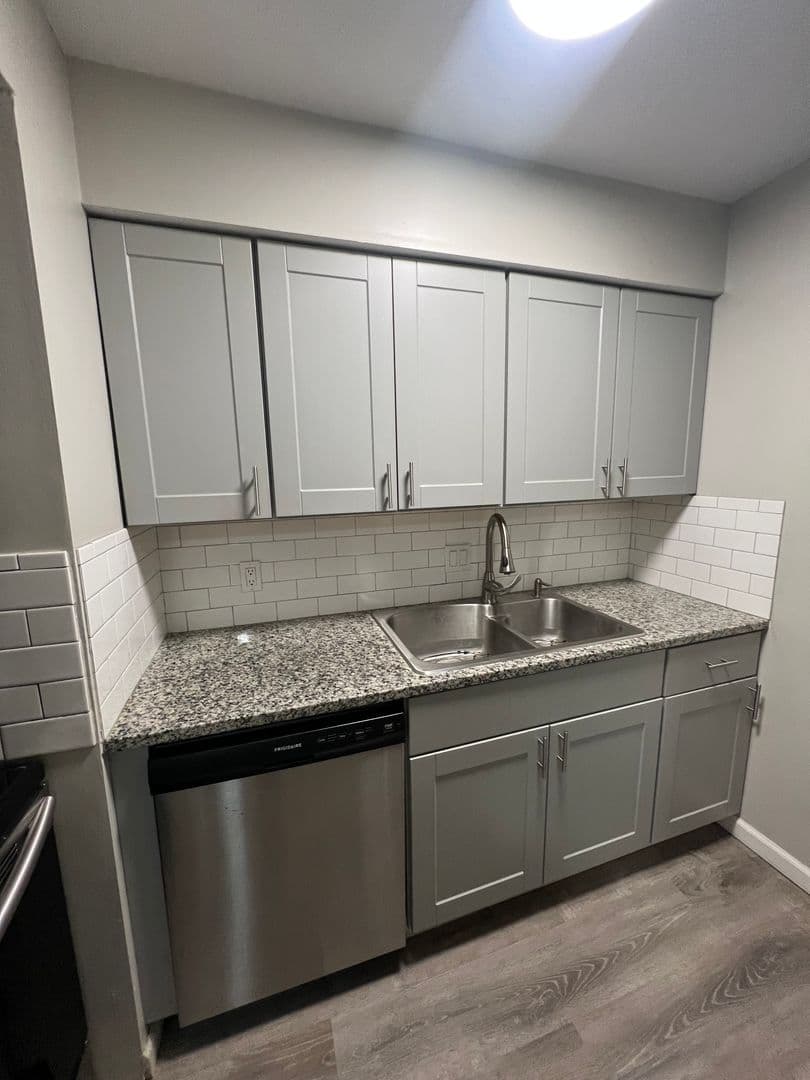 Columbus Apartment: 1778-1800 N 4th St