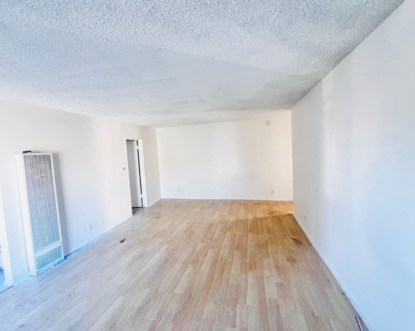 Los Angeles Apartment: 1111 Arapahoe Street