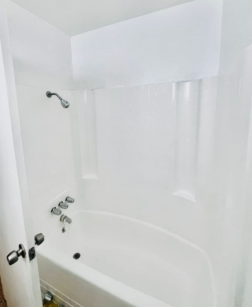 Los Angeles Apartment: 1111 Arapahoe Street
