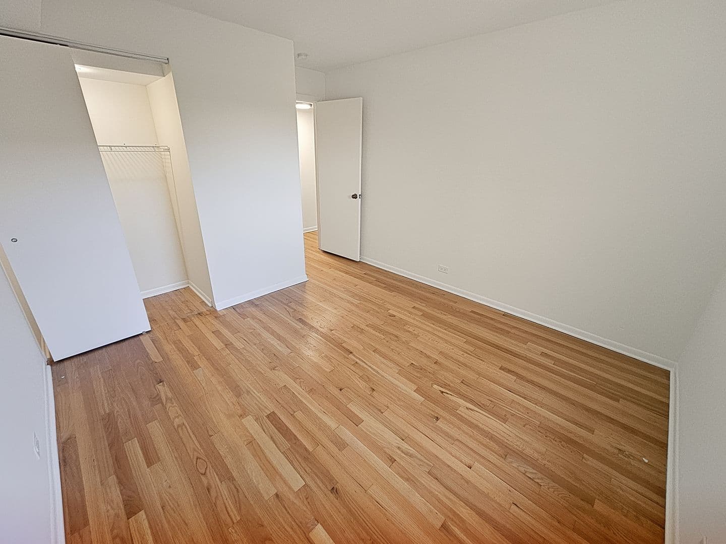 Evanston Apartment: 1100 Church St.