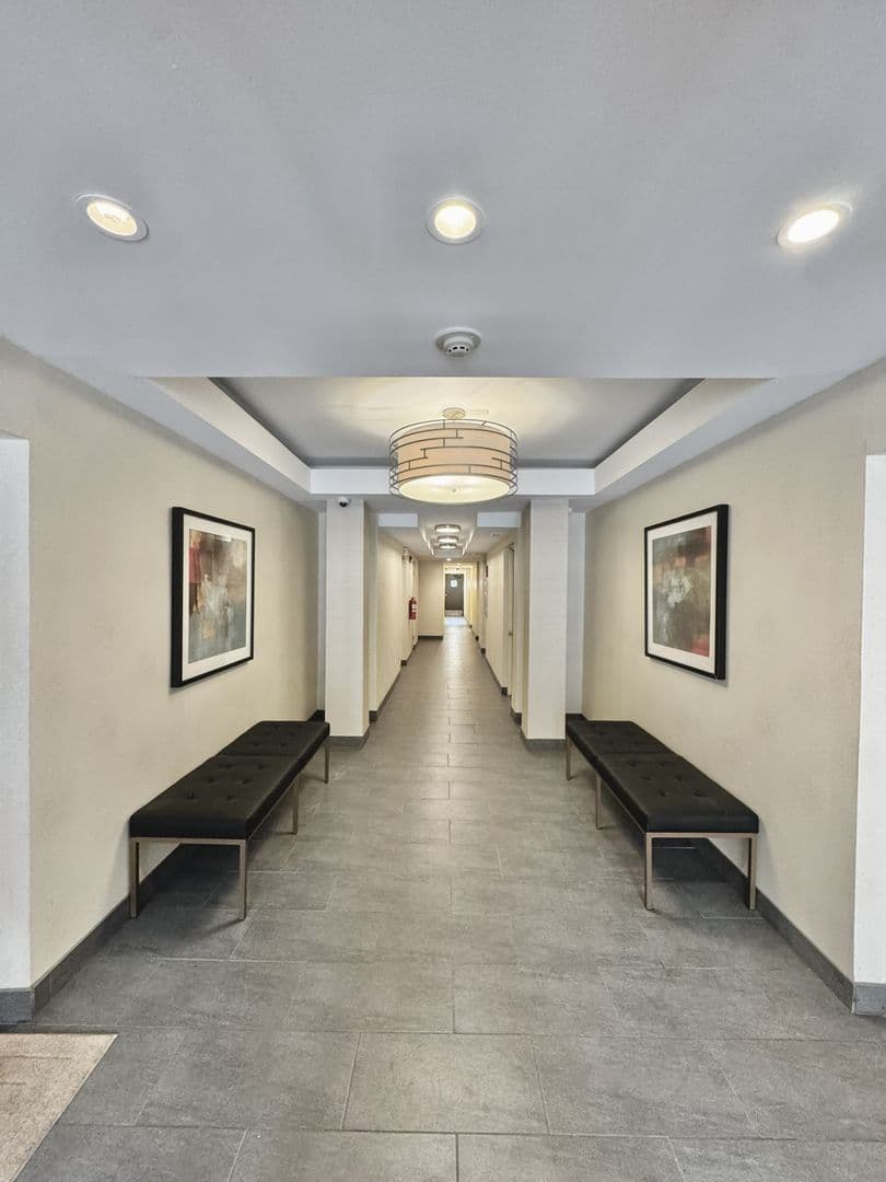 Evanston Apartment: 1100 Church St.