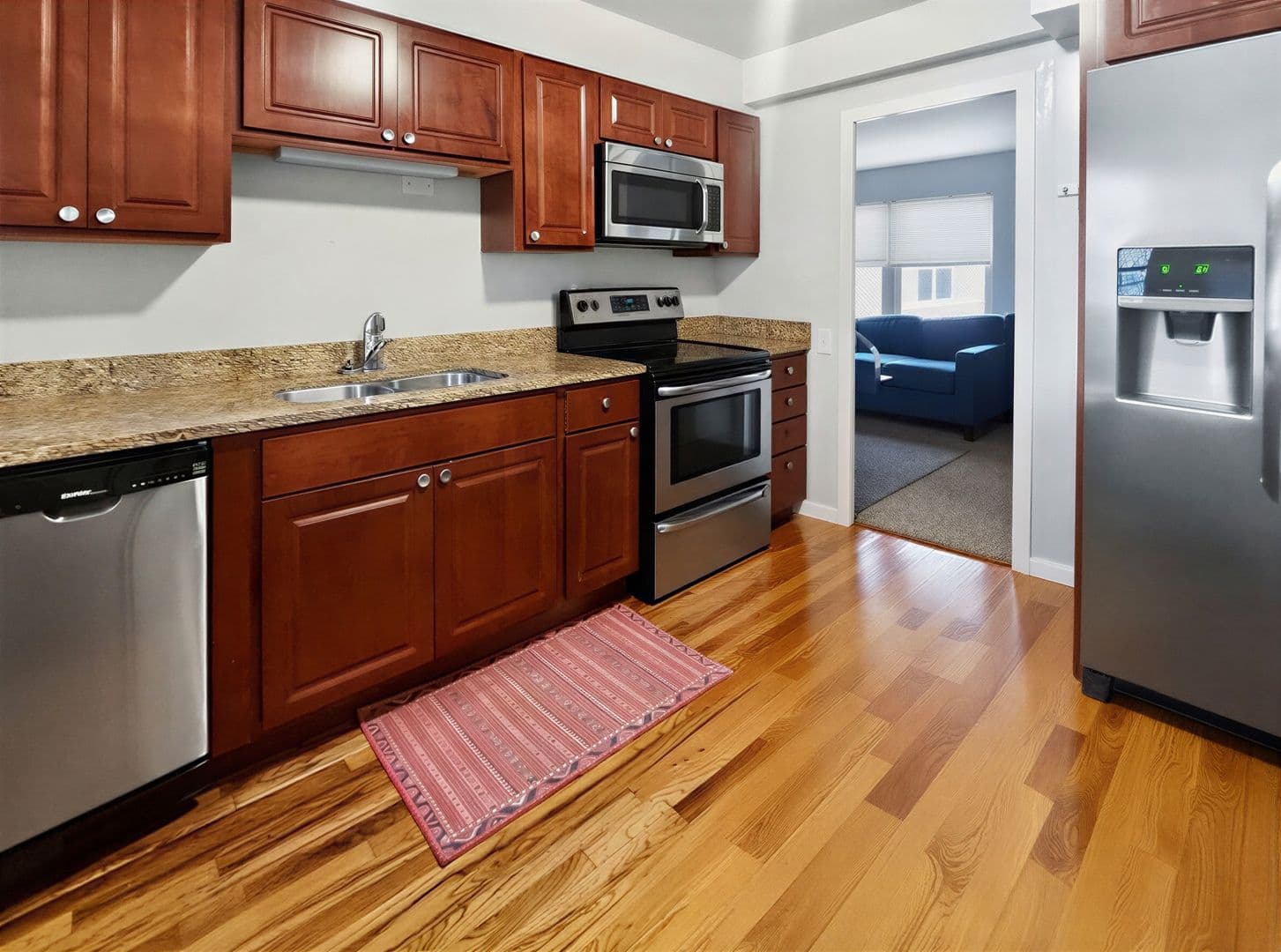 Chicago Apartment: 2104-24 W. Foster Ave