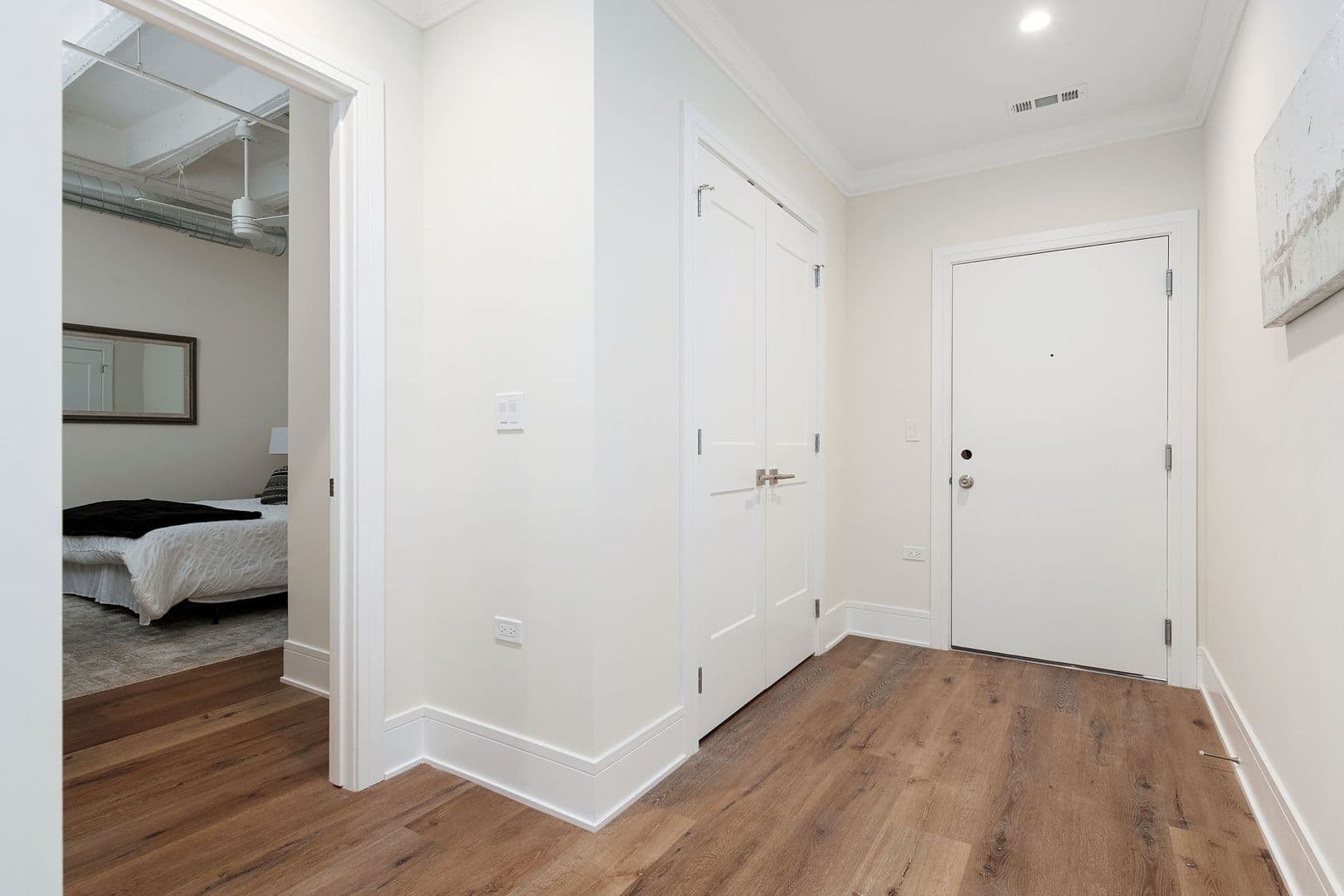 Chicago Apartment: 1610 North Normandy Avenue