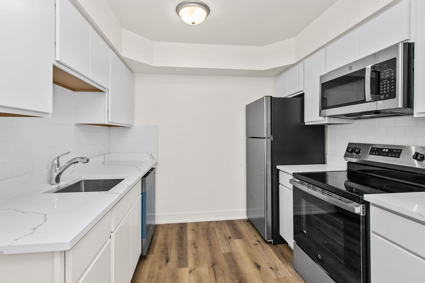 Evanston Apartment: 1100 Church St.