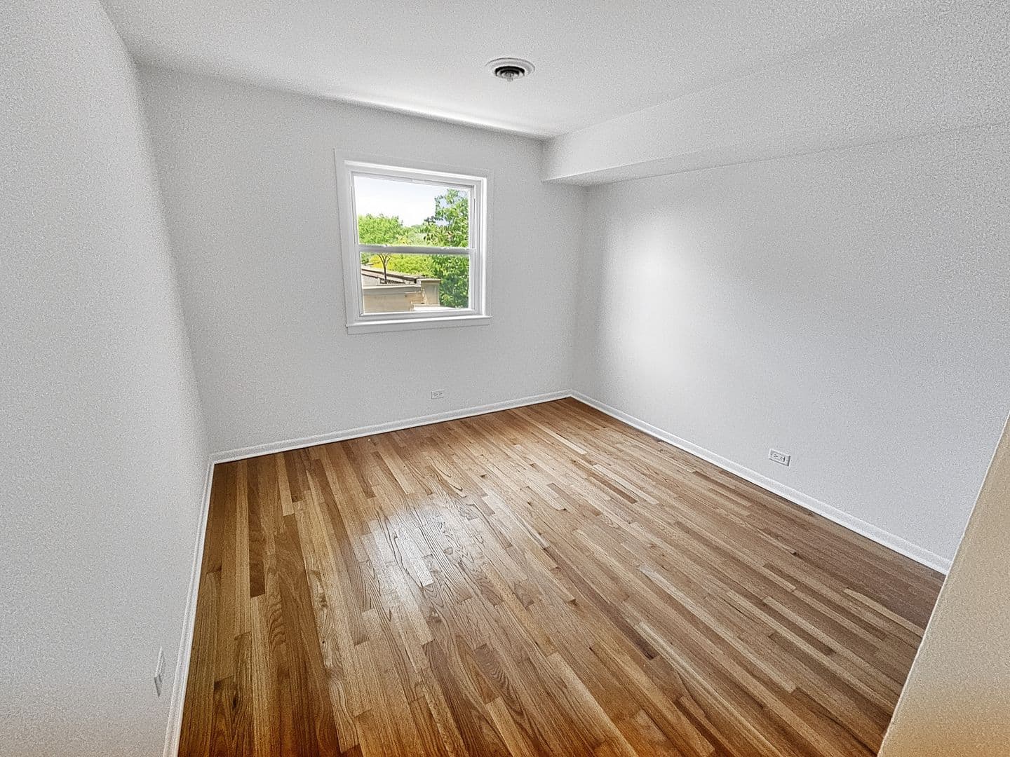 Evanston Apartment: 1100 Church St.