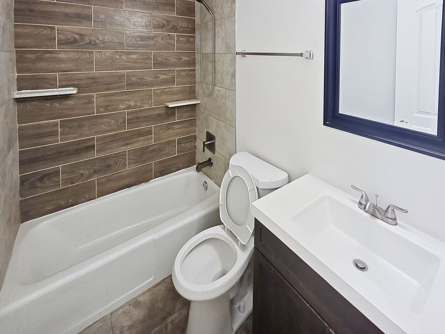 Evanston Apartment: 1100 Church St.