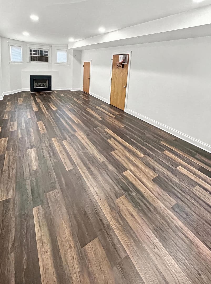 Chicago Apartment: 1657 W. Wrightwood Ave