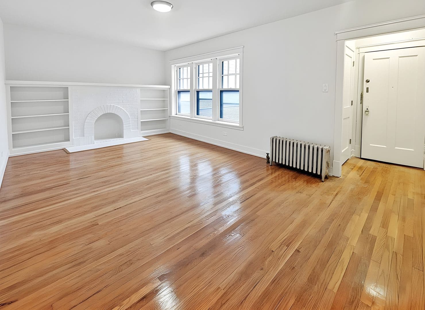 Chicago Apartment: 4505 N. Kimball